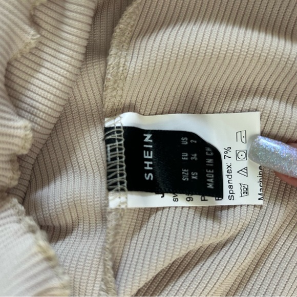 Tan turtleneck from Shein! - Picture 3 of 3